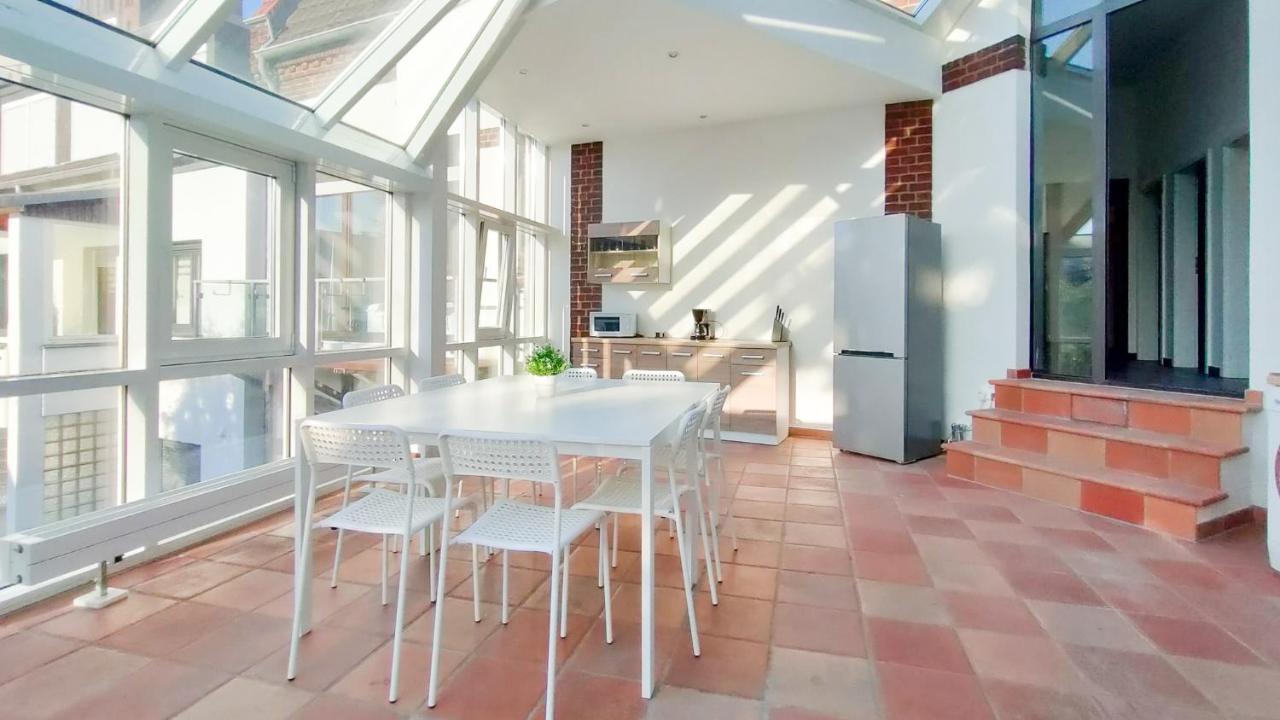 Raj Living - With 2 , 3 And 6 - 15 Min To Messe Dus And Old Town Dus * Dusseldorf