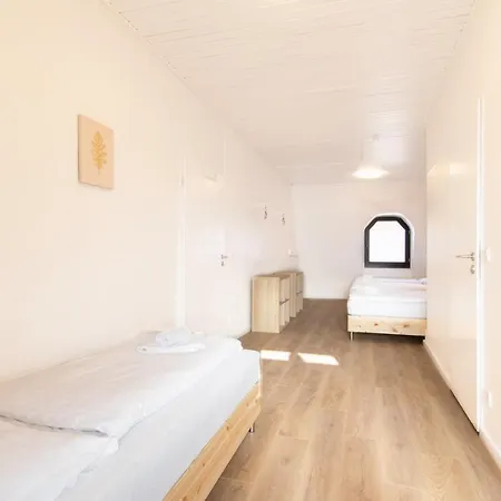 Raj Living - City Apartments With 2 , 3 And 6 Rooms - 15 Min To Messe Dus And Old Town Dus Dusseldorf Exterior photo
