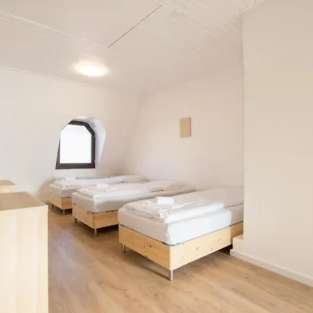 Raj Living - City Apartments With 2 , 3 And 6 Rooms - 15 Min To Messe Dus And Old Town Dus Dusseldorf Exterior photo
